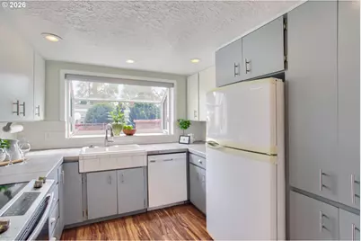 16663 SW Monterey Ln, Portland, OR 97224 - Photo 14