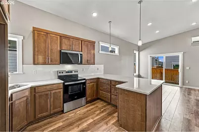 210 Black Hawk Ct., Columbia City, OR 97018 - Photo 10