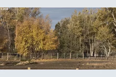 1025 SE Florence Ave, Enterprise, OR 97828 - Photo 6