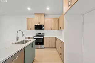 16113 Barlow Trl Ln, Oregon City, OR 97045 - Photo 14