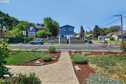 121 W 10th St, The Dalles, OR 97058 - Photo 42