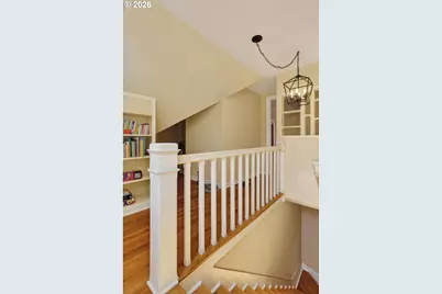 121 W 10th St, The Dalles, OR 97058 - Photo 22