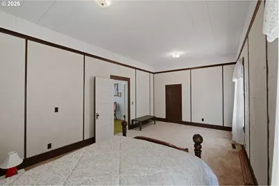 906 C St, Myrtle Point, OR 97458 - Photo 18
