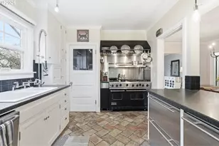 2625 NE 28th Ave, Portland, OR 97212 - Photo 12