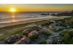 101 N Breaker Point Dr, Cannon Beach, OR 97110 - Photo 42