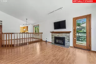 8887 SW 67th Pl, Portland, OR 97223 - Photo 14
