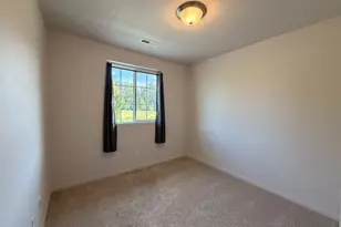 2123 SE 19th St, Gresham, OR 97080 - Photo 26