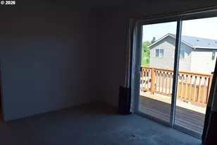 2123 SE 19th St, Gresham, OR 97080 - Photo 36