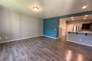 2123 SE 19th St, Gresham, OR 97080 - Photo 6