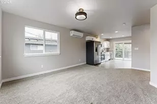 5373 Faith Ave, Salem, OR 97305 - Photo 2