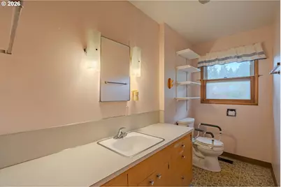 6207 NW Lincoln Ave, Vancouver, WA 98663 - Photo 22