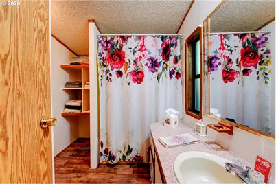 8434 SE Heritage Ct, Oatfield, OR 97015 - Photo 16