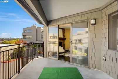 5640 S Riverside Ln #2, Portland, OR 97239 - Photo 30