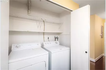 5640 S Riverside Ln #2, Portland, OR 97239 - Photo 26
