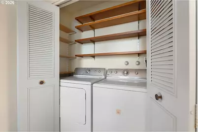 10440 SW Greenleaf Ter, Tigard, OR 97224 - Photo 16