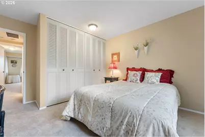 10440 SW Greenleaf Ter, Tigard, OR 97224 - Photo 22