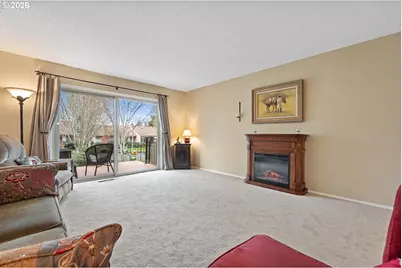 10440 SW Greenleaf Ter, Tigard, OR 97224 - Photo 6