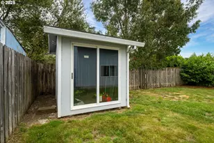 1009/1011 Grove Ave, Tillamook, OR 97141 - Photo 36