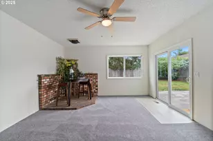 1009/1011 Grove Ave, Tillamook, OR 97141 - Photo 14