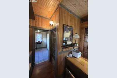 1739 Madison St, Baker City, OR 97814 - Photo 26