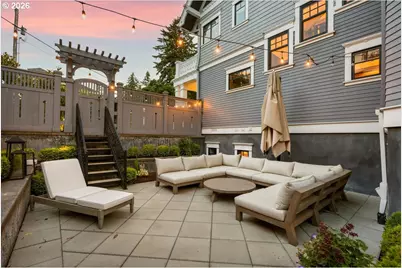 2023 SW Montgomery Dr, Portland, OR 97201 - Photo 38