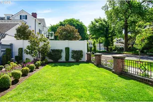 2023 SW Montgomery Dr, Portland, OR 97201 - Photo 36