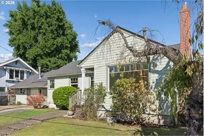 4951 SE Salmon St, Portland, OR 97215 - Photo 2