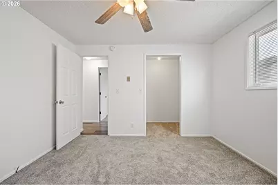 422 S 49th Pl, Springfield, OR 97478 - Photo 20