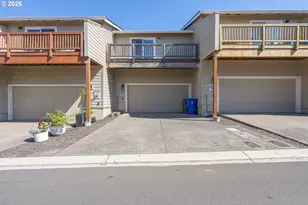 2240 SE 16th St, Gresham, OR 97080 - Photo 28