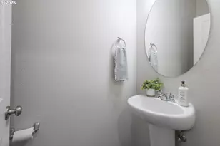 2240 SE 16th St, Gresham, OR 97080 - Photo 12