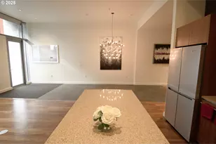 841 S Gaines St, Portland, OR 97239 - Photo 10