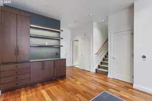 841 S Gaines St, Portland, OR 97239 - Photo 8