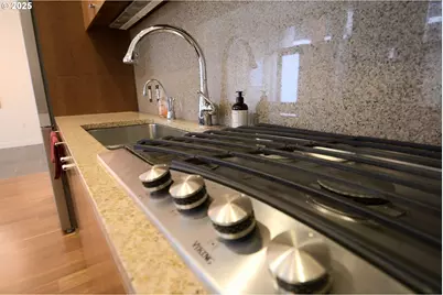 841 S Gaines St #117, Portland, OR 97239 - Photo 12