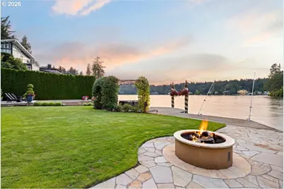 1527 Lake Front Rd, Lake Oswego, OR 97034 - Photo 2