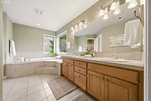 18009 NE 25th St, Vancouver, WA 98684 - Photo 32