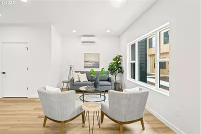 3528 NE 44th Ave, Portland, OR 97212 - Photo 4