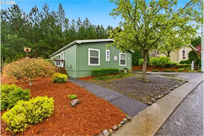10400 SE Cook Ct #4, Milwaukie, OR 97222 - Photo 2