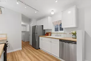 10400 SE Cook Ct, Milwaukie, OR 97222 - Photo 20