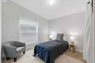 10400 SE Cook Ct, Milwaukie, OR 97222 - Photo 30