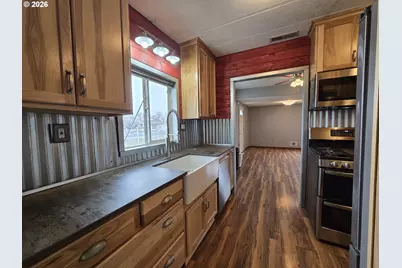 225 NE Eighth St, Irrigon, OR 97844 - Photo 16