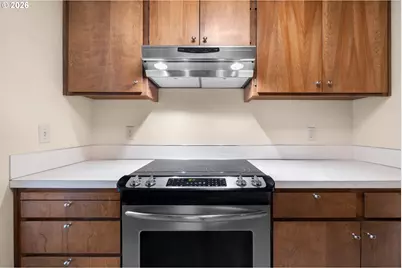 2239 NE 153rd Ave, Portland, OR 97230 - Photo 12