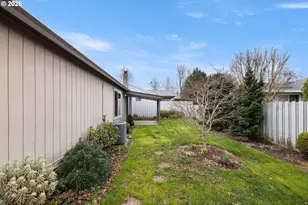 2239 NE 153rd Ave, Portland, OR 97230 - Photo 24