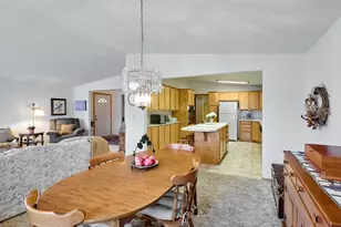 2410 Lancaster Dr SE, Salem, OR 97317 - Photo 10
