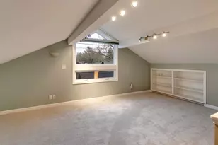 11940 SW Faircrest St, Portland, OR 97225 - Photo 28