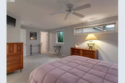 11940 SW Faircrest St, Portland, OR 97225 - Photo 22