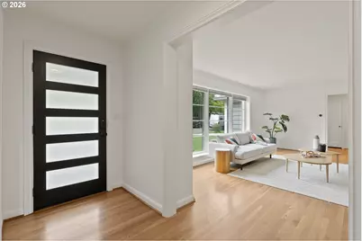 8120 SW Maple Dr, Portland, OR 97225 - Photo 8