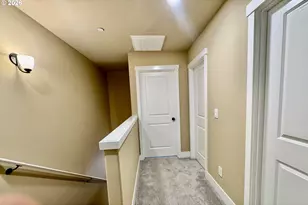 12086 SE Harold St, Portland, OR 97266 - Photo 14