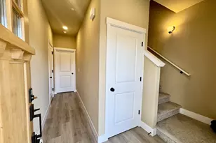12086 SE Harold St, Portland, OR 97266 - Photo 6