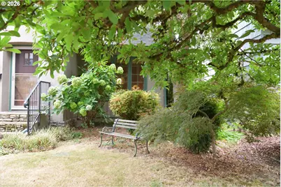 2733 Fir St, Longview, WA 98632 - Photo 2