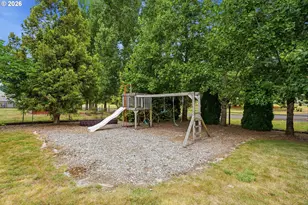 20340 Beavercreek Rd, Oregon City, OR 97045 - Photo 38